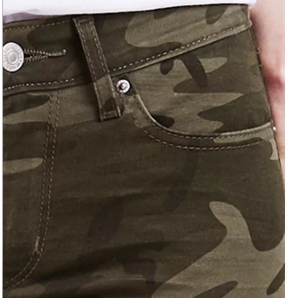 Levi's 711 Skinny Ankle Camo Jeans Green Size 2 - Picture 5 of 10